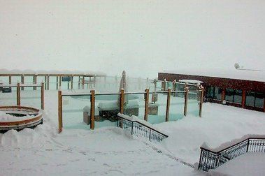 Más nieve cae en centros de ski de zona central