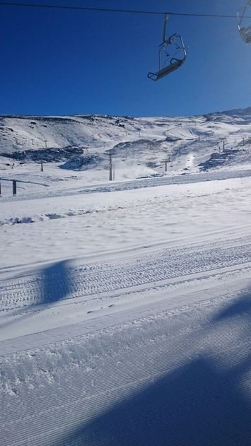 Maquinas pisaspistas en Sierra nevada