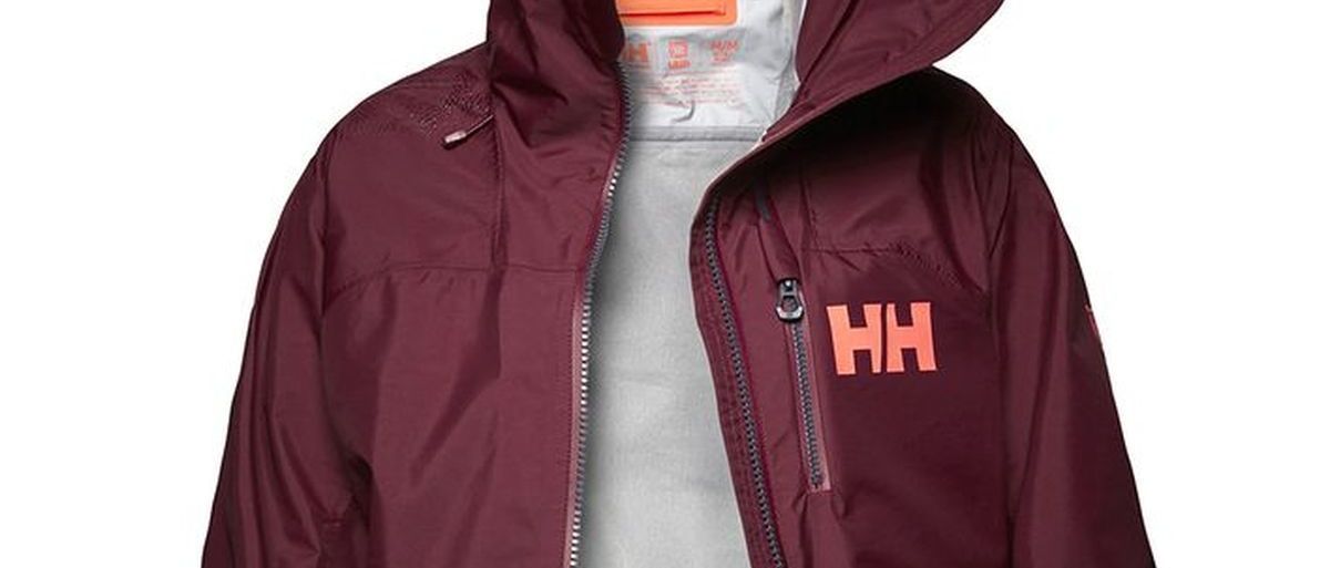 HH Aurora Shell Jacket: El outfit imprescindible de las freeriders