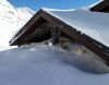 Un alud destroza el restaurante La Coma de la estación de esquí de Ordino