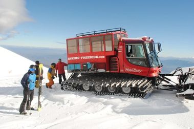 Espot reabre la estación de esquí con un servicio de transporte con pisapistas