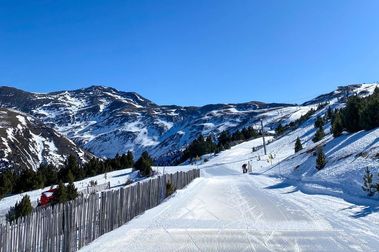 Las estaciones de esquí de Les Neiges Catalanes esperan cerrar un febrero histórico