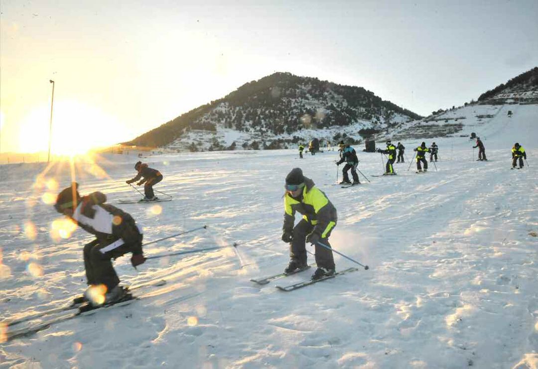 Imagen de esquiadores en Kanggye ski resort