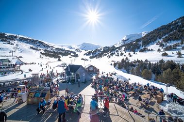 Pasaporte COVID 'a medida' en las estaciones de esquí de Andorra
