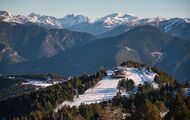 Grandvalira Resorts cierra un Puente complicado pero con muchos esquiadores