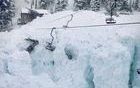 Un alud controlado destruye un remonte en Crystal Mountain