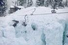 Un alud controlado destruye un remonte en Crystal Mountain