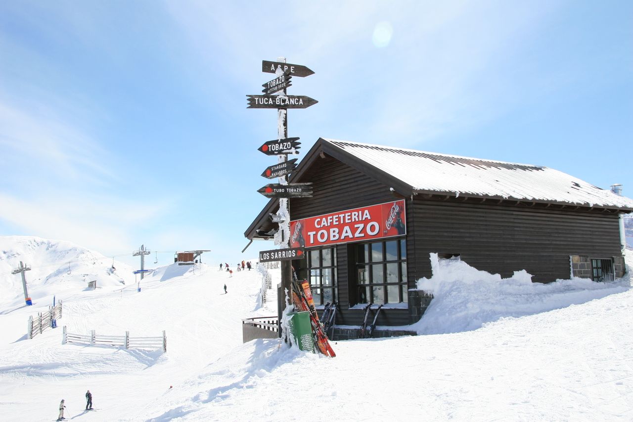 Candanchú esquí cafetería Tobazo