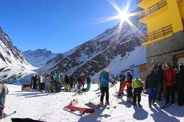 Optimismo en centros de ski de la zona central tras nevadas