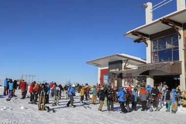Se autoriza funcionamiento de centros de ski en "Transición"