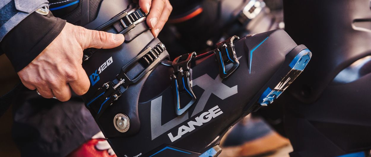 Lange presenta importantes novedades en sus botas All Mountain LX