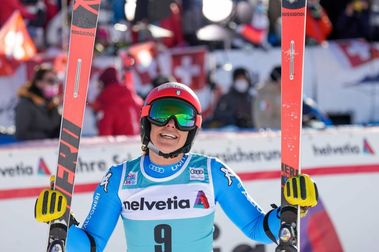 Federica Brignone gana el segundo Super-G de la Copa del Mundo de esquí en Saint Moritz 