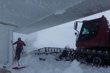 Valdezcaray cerrará temporada con hasta 5 metros de nieve