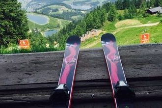 Fischer diseña unos esquís para los técnicos de Kitzbühel