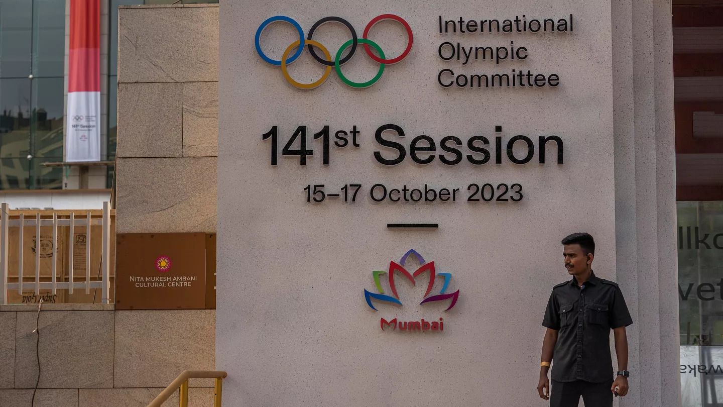 141 sesion del COI en Mumbay (India)