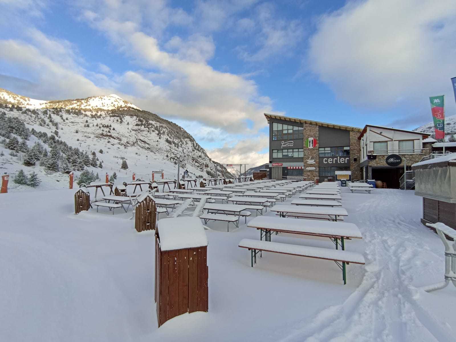 Cerler nevada del 14 de febrero de 2022