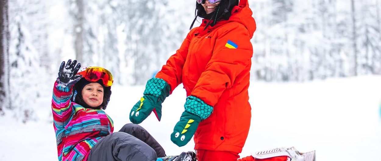 Sierra Nevada acogerá 45 jóvenes de la federación ucraniana de esquí