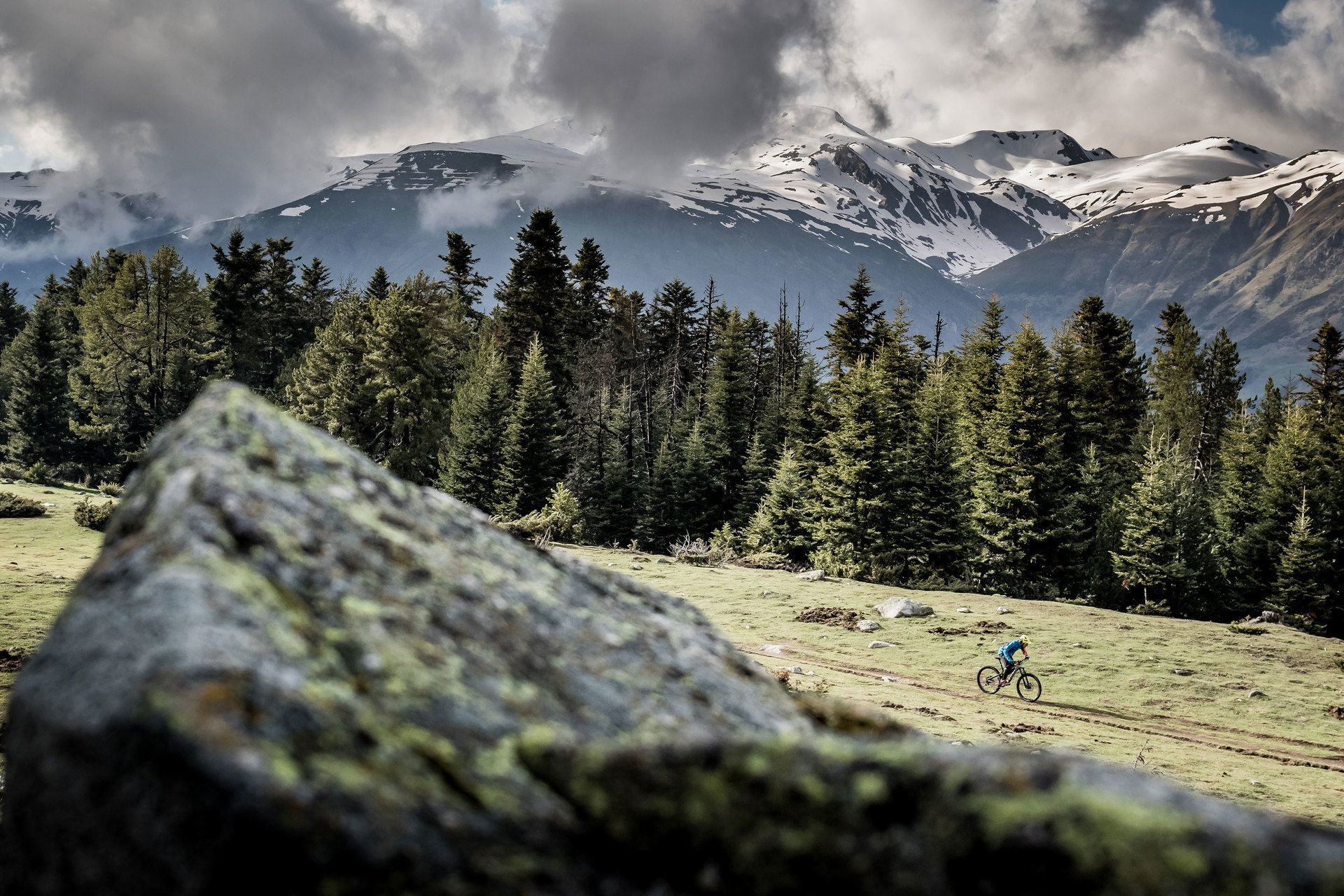 La Val d’Aran en bicicleta Pedaleo, naturaleza, ambiente deportivo y quilómetros de paisaje por descubrir