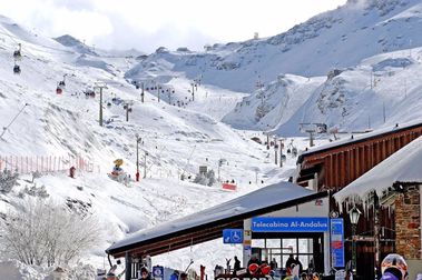 Sierra Nevada confirma nuevos telecabina y telesilla para la temporada de esquí 2023