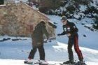 Clases de esquí adaptado gratis en Fuentes de Invierno