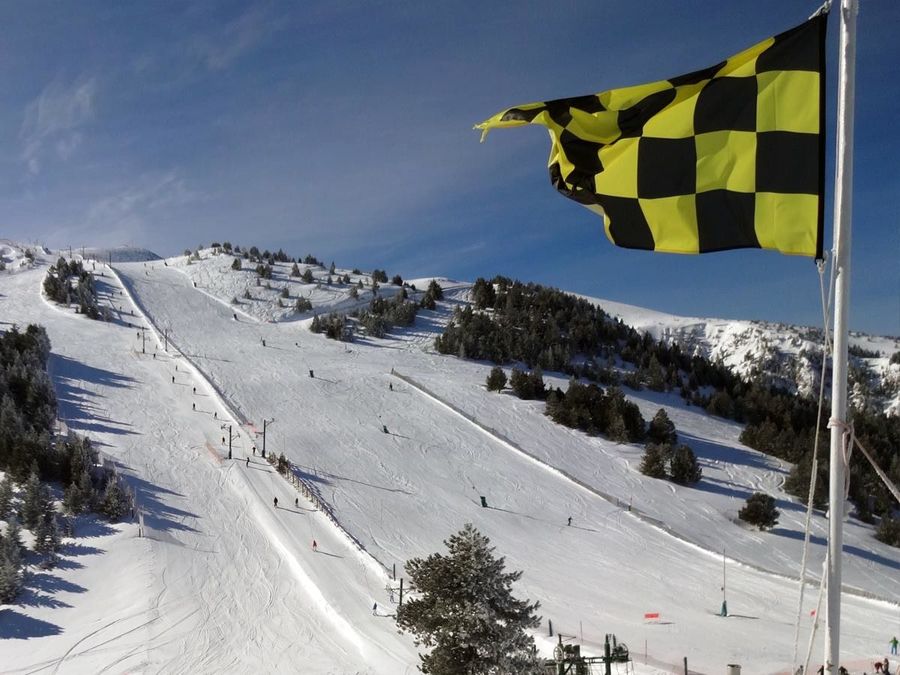 Las 10 cosas que todo esquiador debe hacer antes de subir a pistas