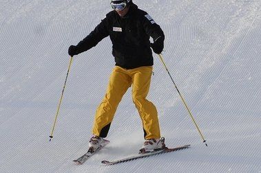 ¿Se mete la rodilla al esquiar?