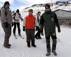 Inspección policial en Huesca en busca de profesores de esquí ilegales
