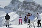 Aliaga dice que la oferta de nieve en Aragón capta cada año más esquiadores