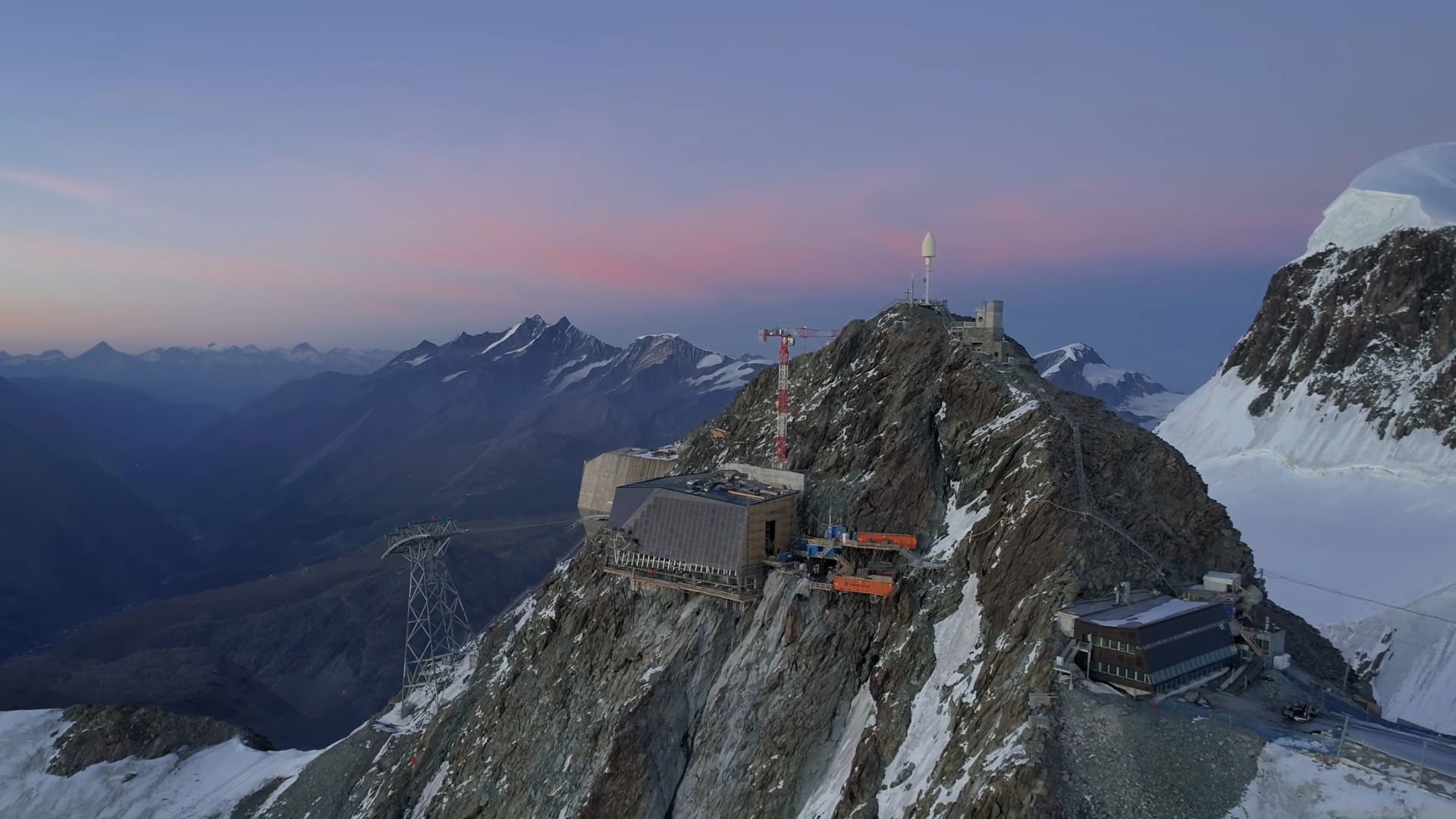 Imagen de la estacion de llegada del Matterhorn Glacier Paradise 