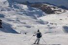 Sierra Nevada cierra el fin de semana con todo abierto y muchos esquiadores