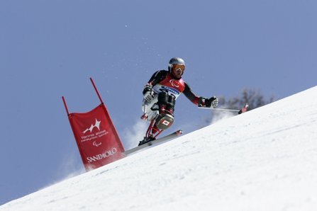 Fotografía de esquiador de la categoría LW 10/2