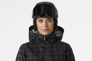 St. Moritz Insulated 2.0 Jacket: La chaqueta de esquí femenina de Helly Hansen más soft