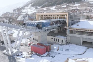 Les 2 Alpes presenta la espectacular cabina del Jandri Express 3S