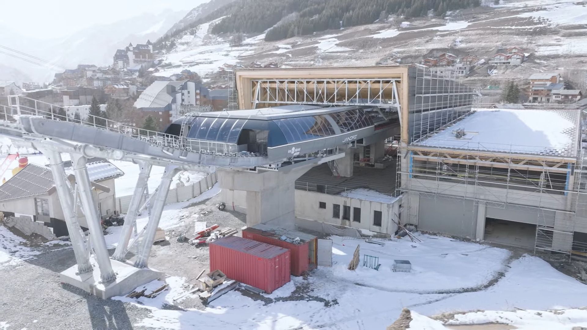 construcción del nuevo Jandri Express 2 de Les 2 Alpes