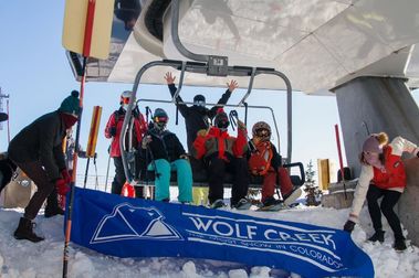 Wolf Creek gana y es la primera en abrir la temporada de esquí en Estados Unidos