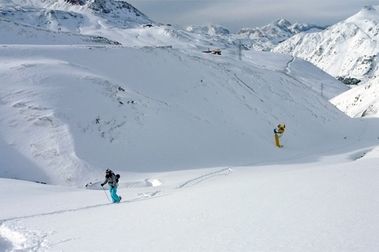 Primera esquiada de la temporada - Astún 16-11-2013