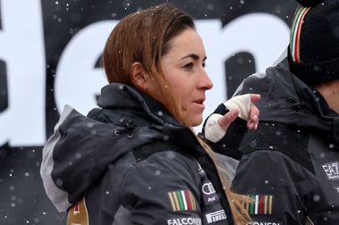 Sofia Goggia gana el Descenso de St. Moritz con dos dedos recién operados