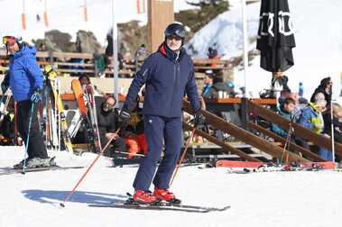 El Rey Felipe disfruta el sábado esquiando en Baqueira 