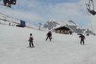 Candanchú despide la temporada con un puñado de esquiadores
