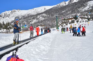 90 días ininterrumpidos de esquí en la base de Cerro Catedral