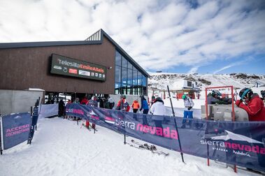 Sierra Nevada pone a la venta los nuevos forfaits de esquí 2023 2024