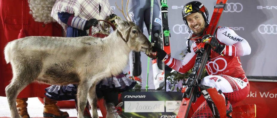 Marcel Hirscher gana el slálom de Copa del Mundo de esquí en Levi