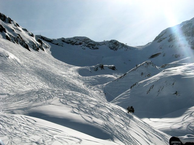 https://www.nevasport.com/fotos/190209/255014-¡Pero-que-cantidad-de-nieve!.jpg