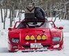 A esquiar en un Ferrari F40