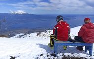 ¿Ganas de esquiar? Todavía se puede en Corralco y Volcán Osorno