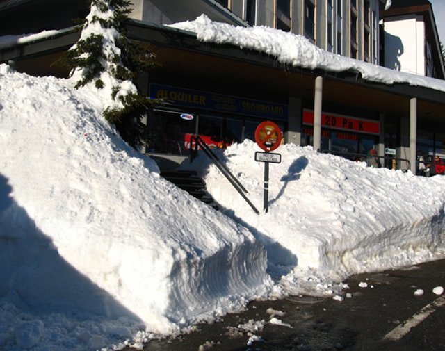 https://www.nevasport.com/fotos/200209/255286-Imagenes-insolitas-de-la-gran-nevada-Sera-esto-el-cambio-climatico.jpg