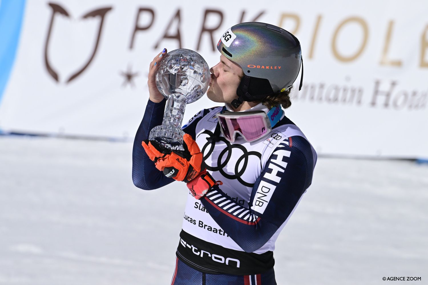 Lucas Braathen cristal globe ski fis