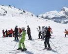 Unos 40.000 esquiadores cierran la temporada en Aramón