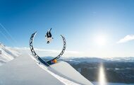 Jesper Tjäder logra completar el primer loop abierto con esquís de la historia