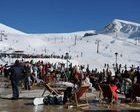Parnassos cierra una larga temporada y de muchos esquiadores